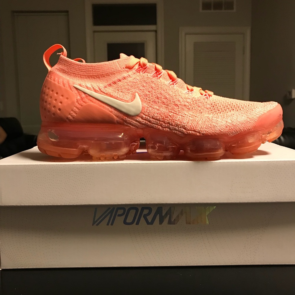 Nike Air Vapormax 2.0 ‘Crimson Pulse’ Size 9.5